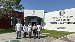 Culinary students in Mexico